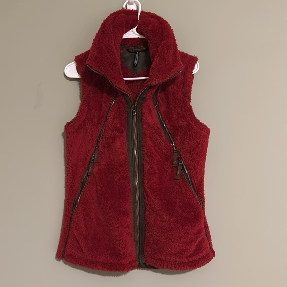 Kuhl Flight Fleece maroon/brown convertible vest M